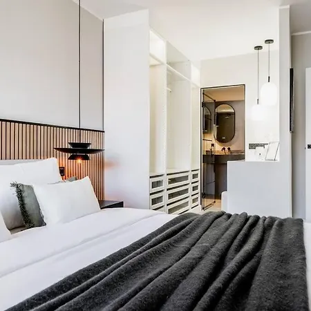 Luxury 4 Bedroom With Fab Terrace Rdr428 * Marbella