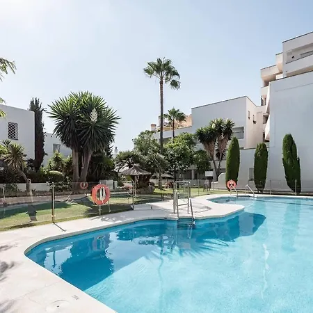 Apartment Luxury 4 Bedroom With Fab Terrace Rdr428 *