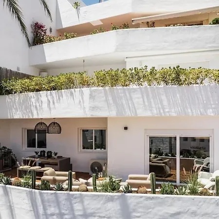 Apartment Luxury 4 Bedroom With Fab Terrace Rdr428 *