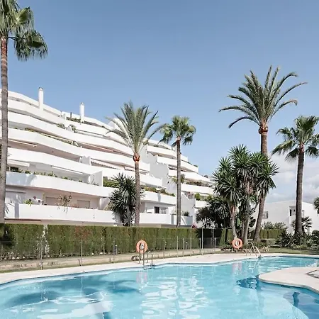 Apartment Luxury 4 Bedroom With Fab Terrace Rdr428