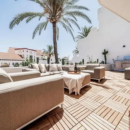 Apartment Luxury 4 Bedroom With Fab Terrace Rdr428 *